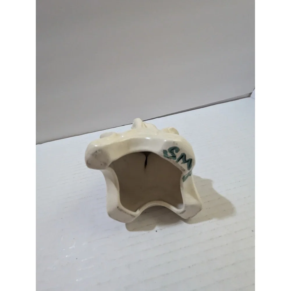Vintage‎ Ceramic Cherub Bud Vase Off White Putti Angel Figurine 6 Inch